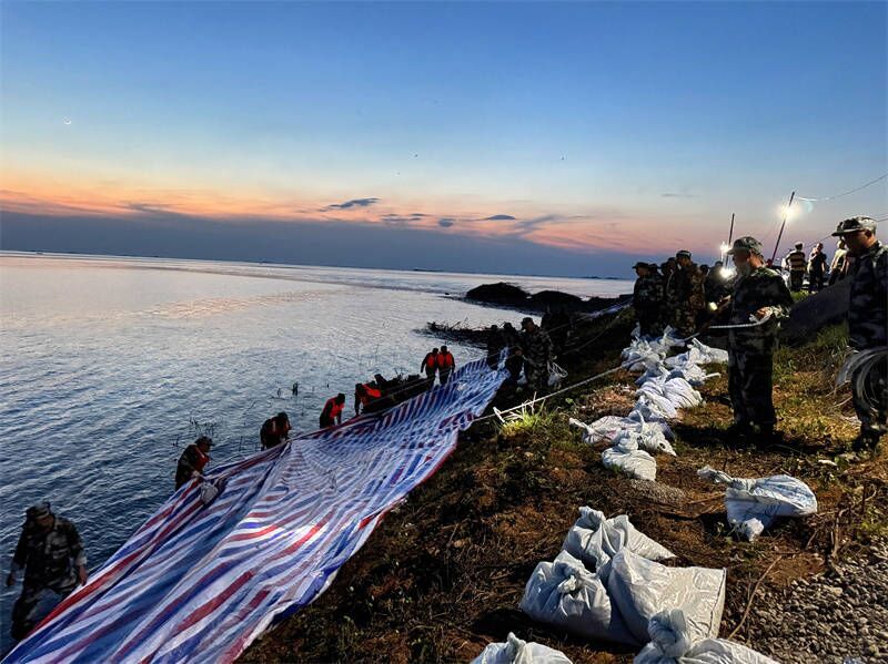 中洲鄉(xiāng)：巡堤查險攻堅戰(zhàn) 日夜奮戰(zhàn)不動搖