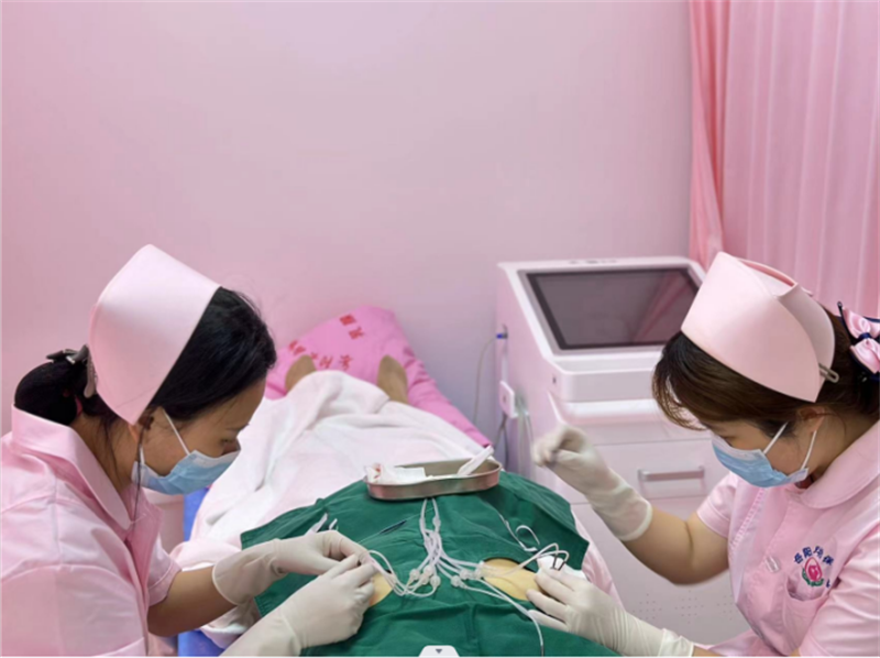 省级名医驻点！岳阳县妇幼免费开展“两癌”筛查+乳腺诊疗 全方位守护女性健康