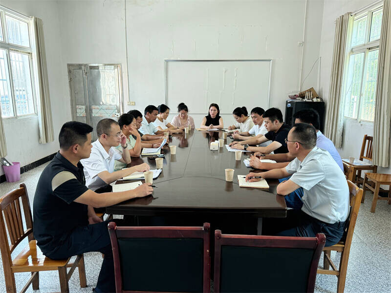 賀立調(diào)研督導(dǎo)鞏固拓展脫貧攻堅成果同鄉(xiāng)村振興有效銜接等工作