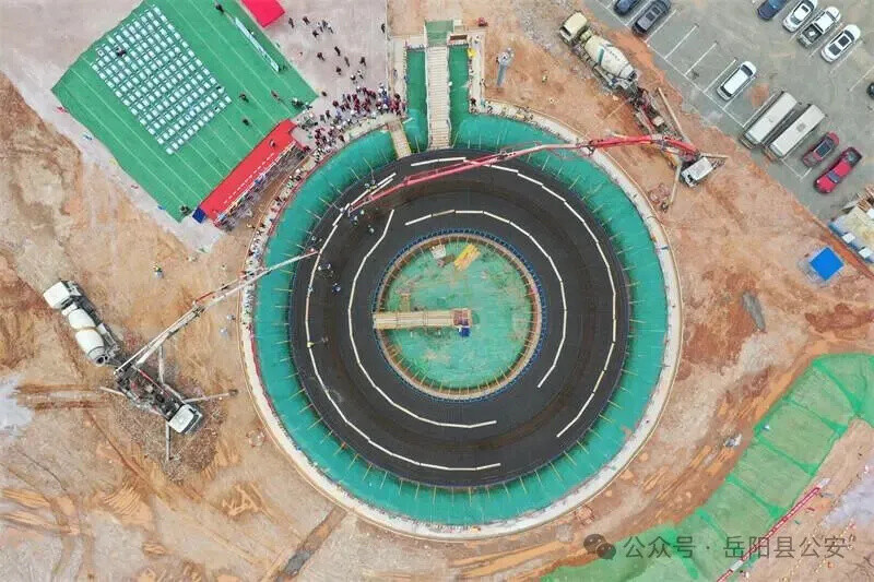 【优化营商环境】岳阳县公安护航重点项目建设