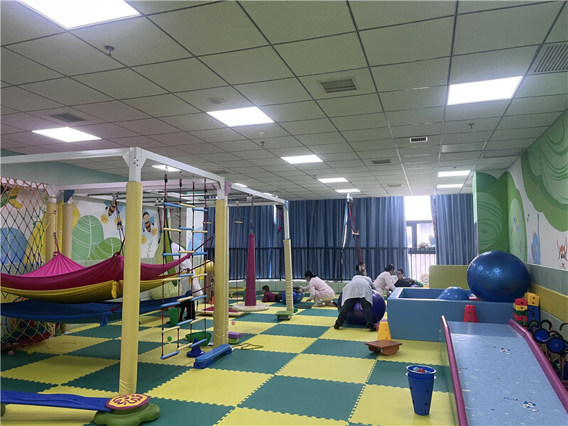 岳阳县残联精准施策护航残疾儿童康复路 守护 “折翼天使” 成长蓝天