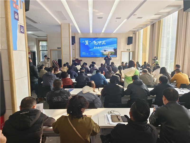 “金秋惠农 科普兴村”岳阳县2025年无人机科普活动正式启动