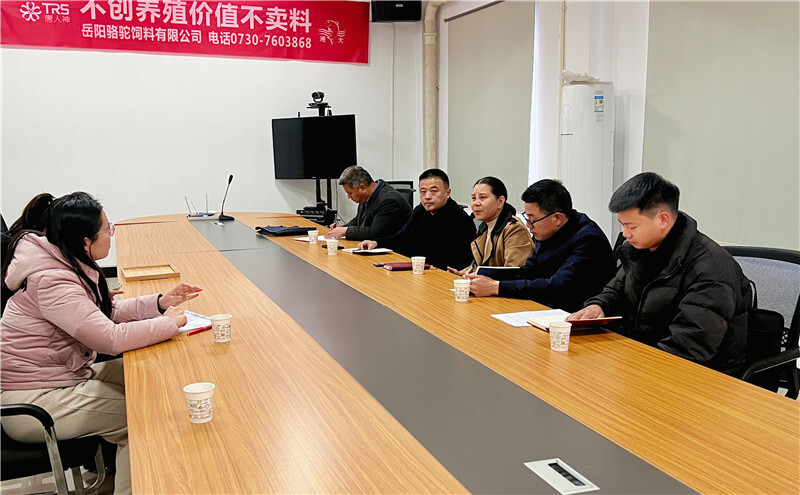 彭荣欣开展“送解优”联手帮扶企业行动