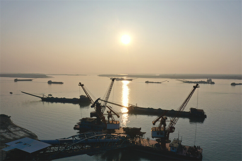 开局冲刺跑 岳阳县拼出发展新气象