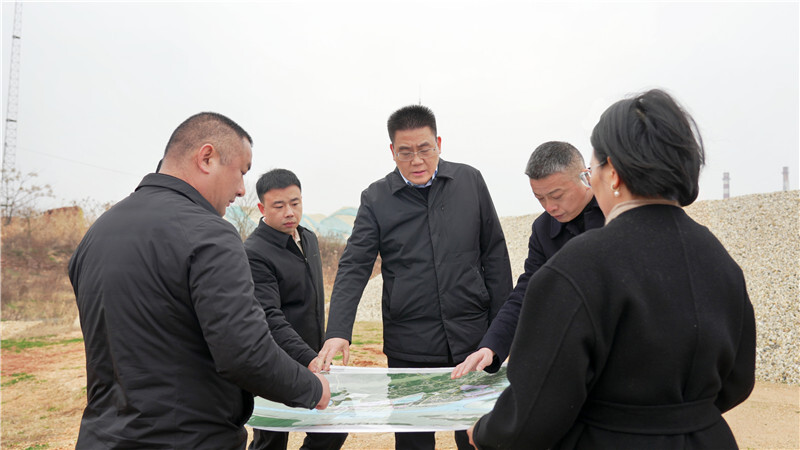 肖湘晖督导港区重点项目建设工作