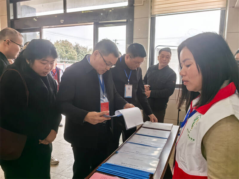 压实责任提质效 以点带面促全面——岳阳市农普办专题调研指导四农普综合试点工作