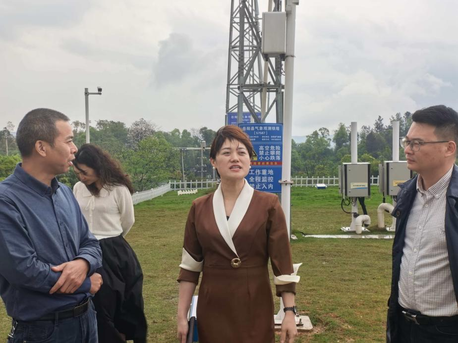 张海燕调研指导湿地气象科普工作