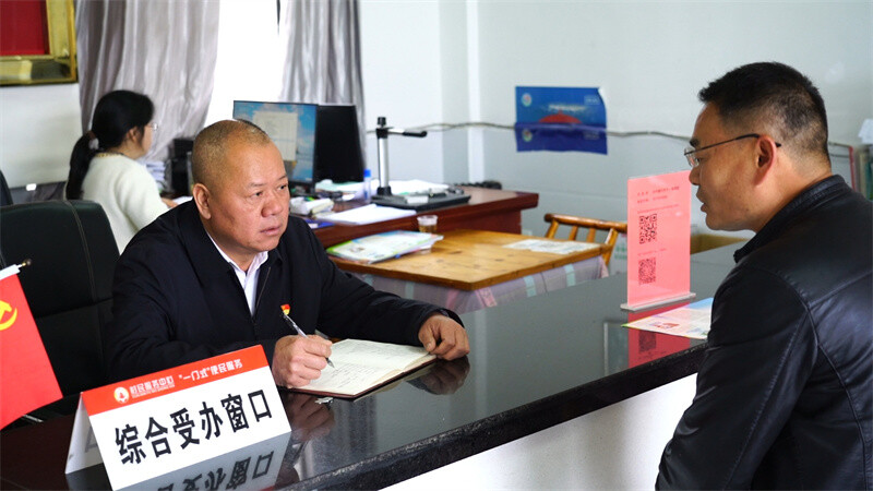 从“六合一”到“一条心”——岳阳县月田村党总支书记毛勇华的“建村方”