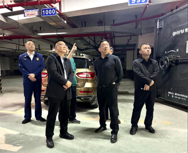 方克君督导城区人防工程安全生产工作
