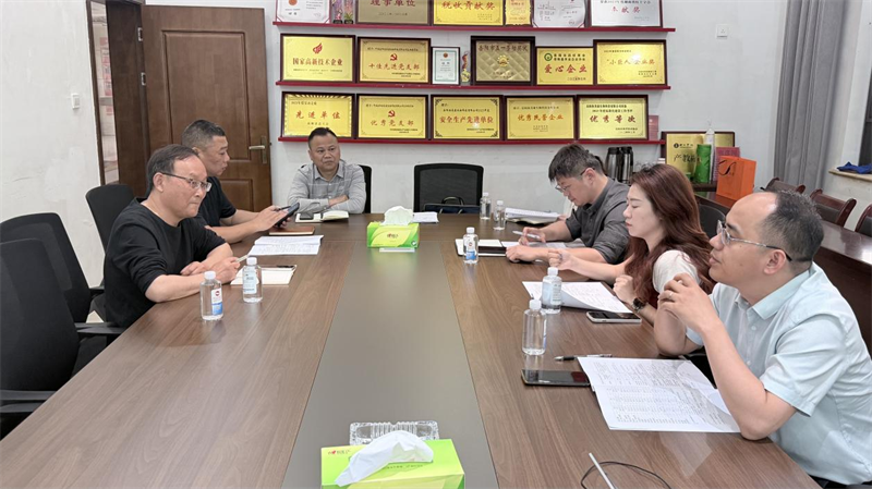 入企问诊 精准赋能岳阳县专精特新企业培育