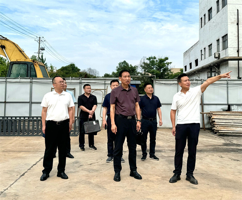 周里赴县高新区走访调研委员企业 扎实推进“企业服务年”行动