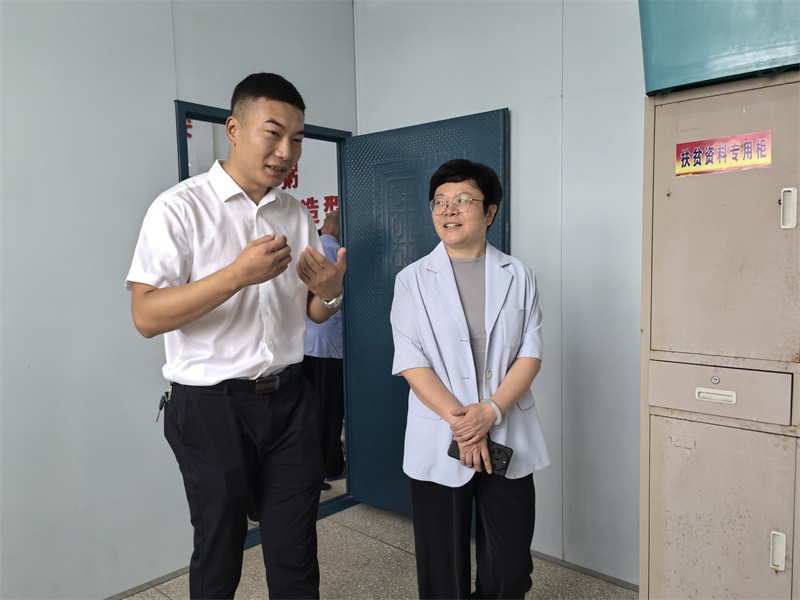 长湖乡白羊村：暖心服务送到家门口