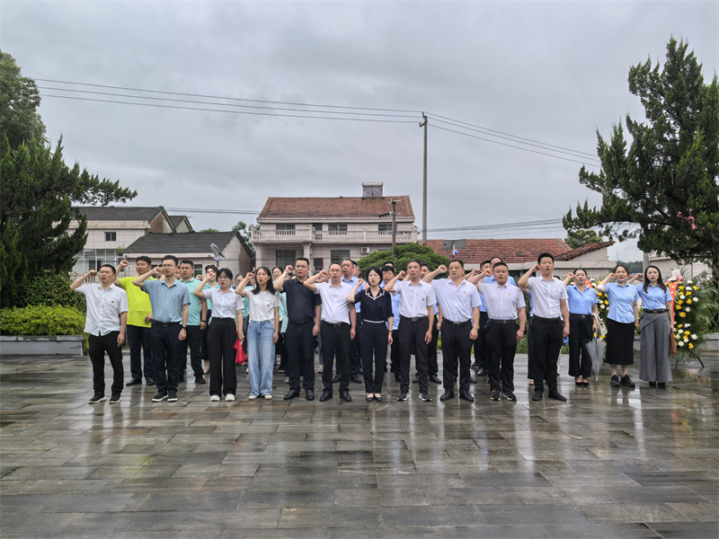 县委统战部机关党支部联合县新阶联党支部开展庆祝中国共产党成立105周年主题党日活动